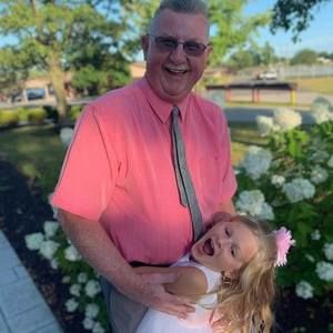 Meet your Posher, Howard